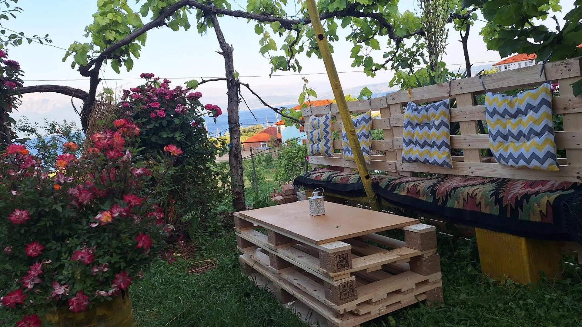 Taku Villa Wonderful View Of Lake Ohrid Udenisht