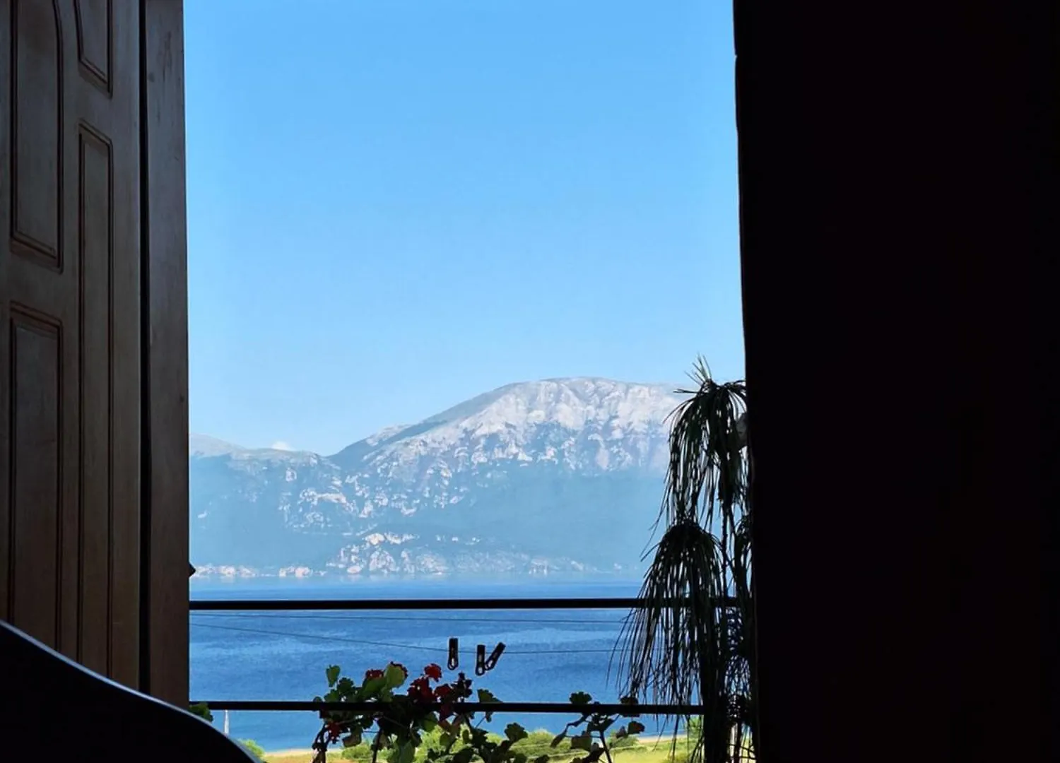Taku Villa Wonderful View Of Lake Ohrid Udenisht