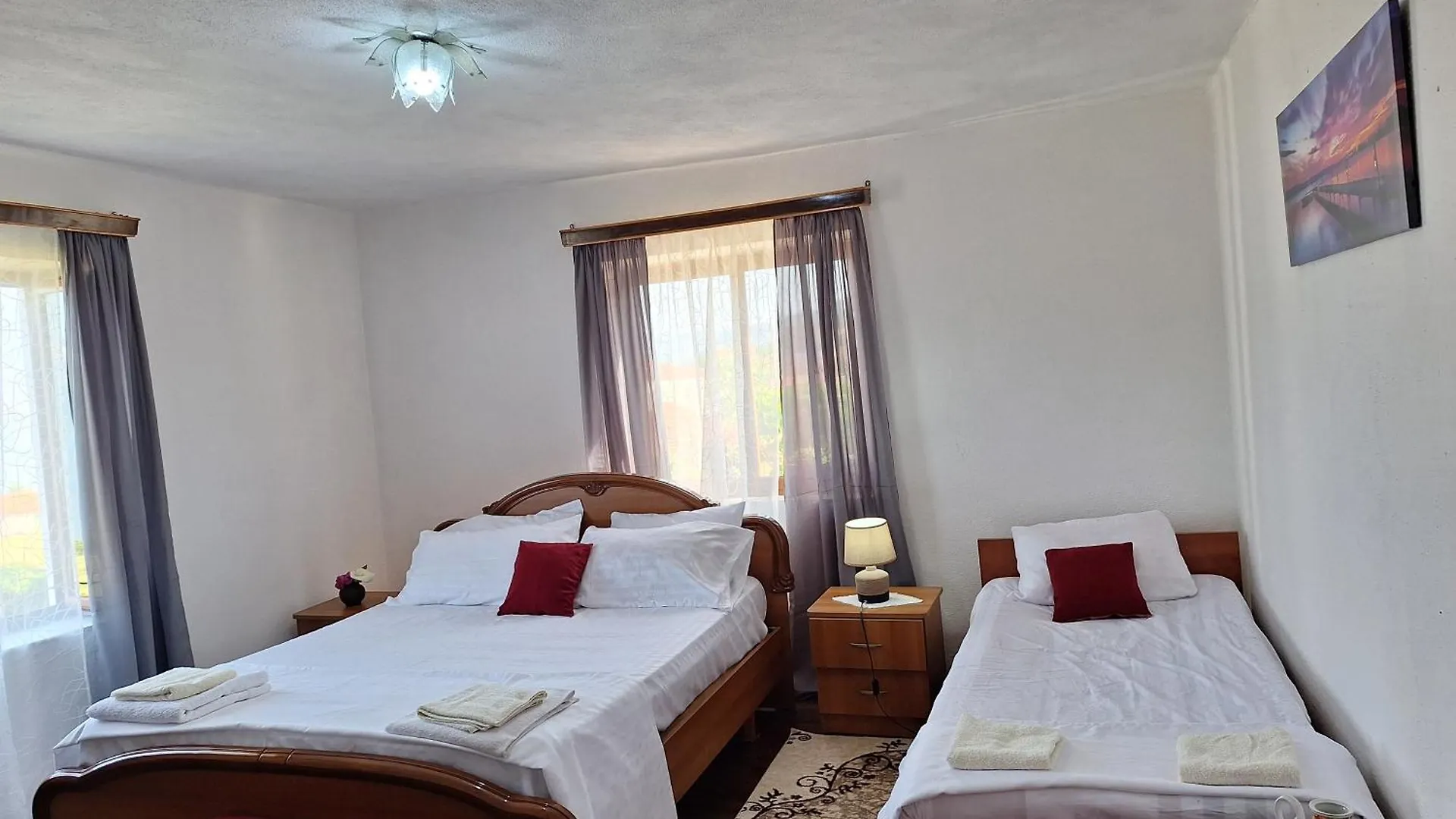 Taku Villa Wonderful View Of Lake Ohrid Udenisht Албания